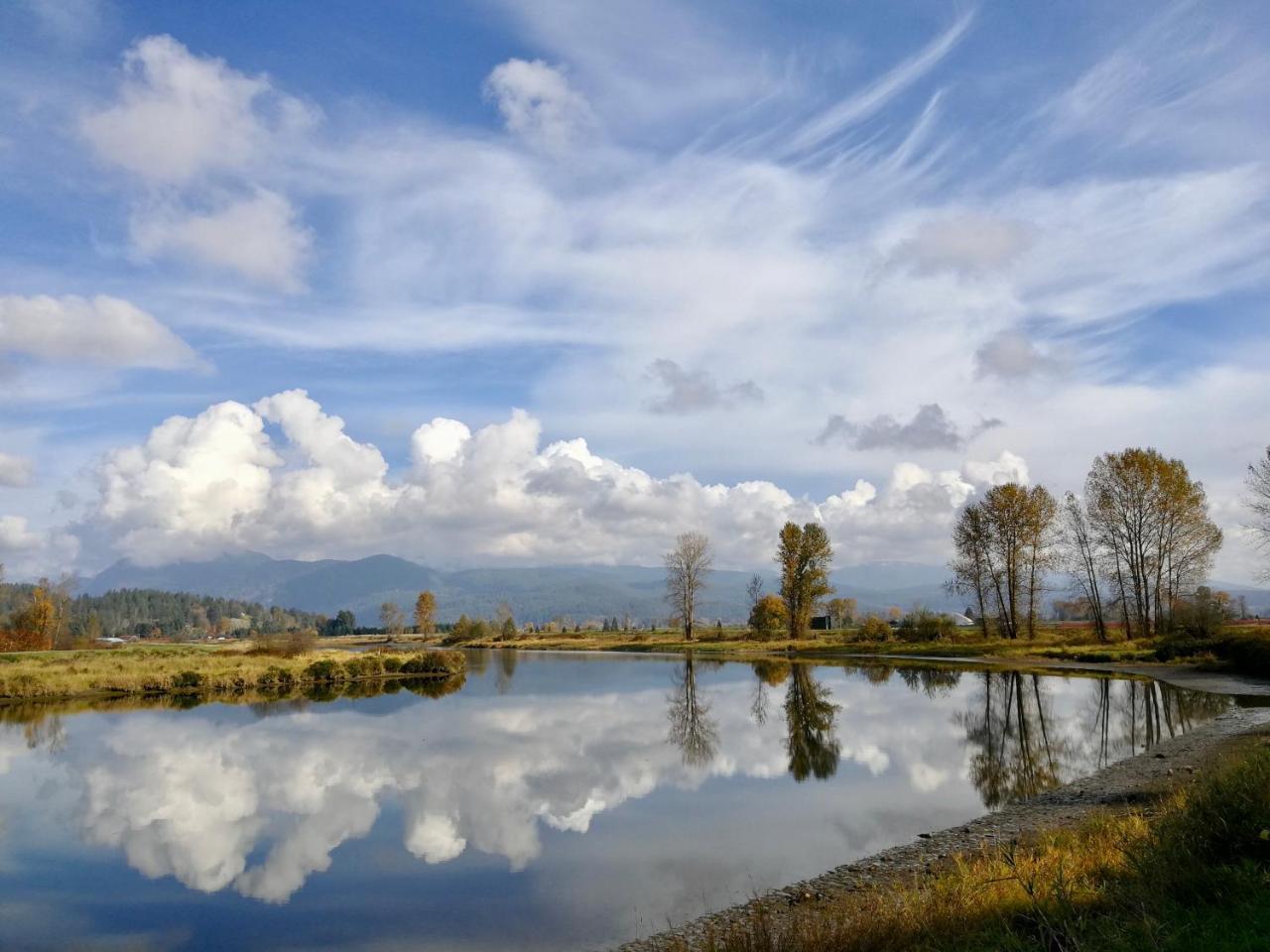 Cedar Manor Bed And Breakfast Pitt Meadows Dış mekan fotoğraf